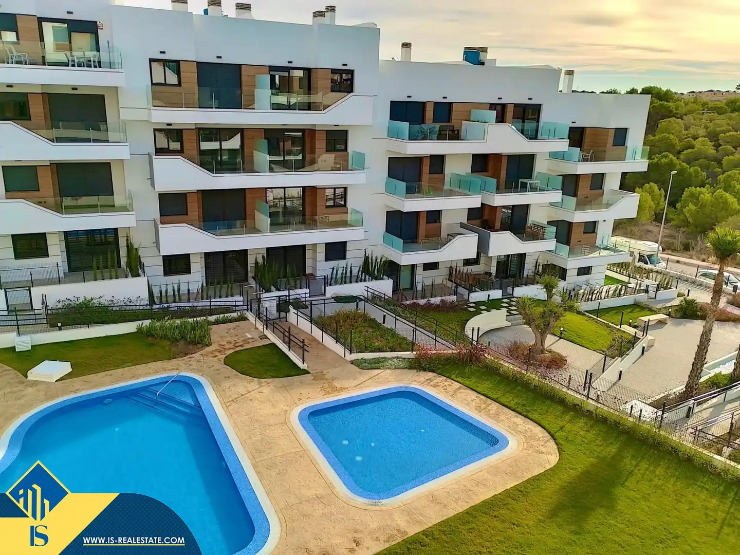Wohnung mit Pool zum Verkauf in Orihuela Costa