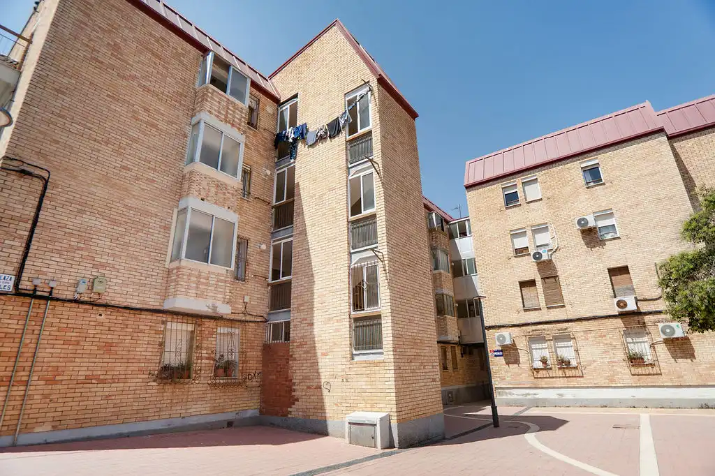 Vista exterior de Piso en venta en Pedanías Oeste