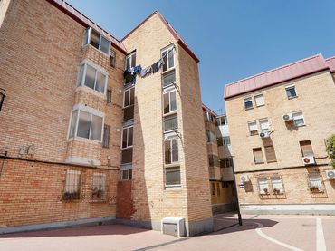 Flat for sale in Barrio de los Rosales