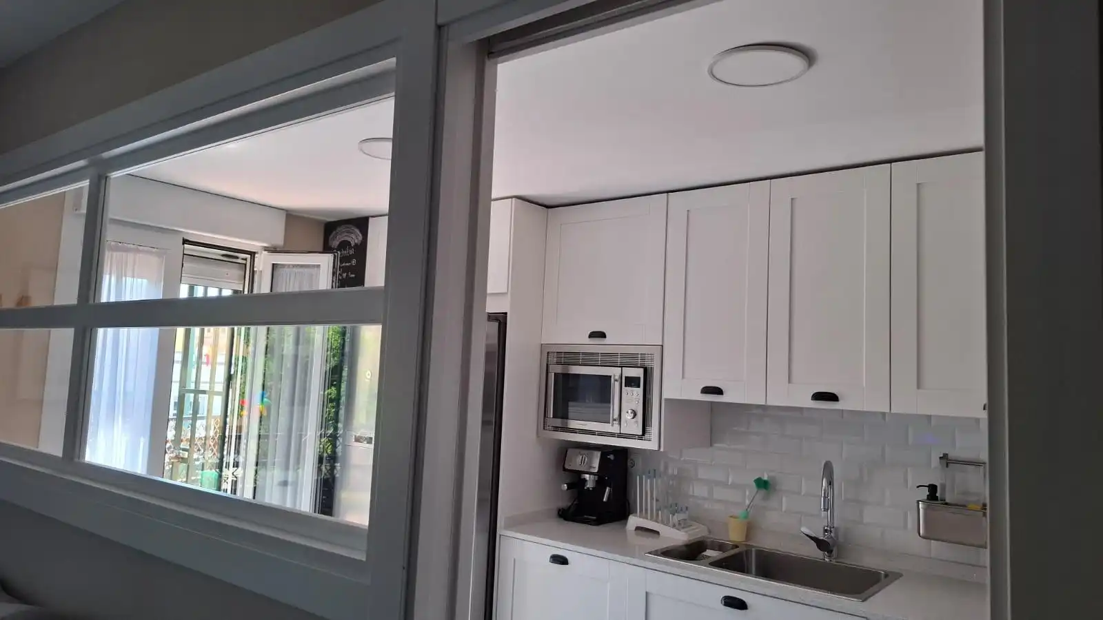 Küche von Wohnung zum Verkauf in Sevilla mit Klimaanlage, Heizung und Terrasse