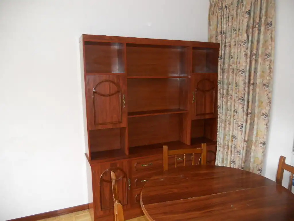 Comedor de Piso en venta en Ames con Calefacción, Trastero y Amueblado