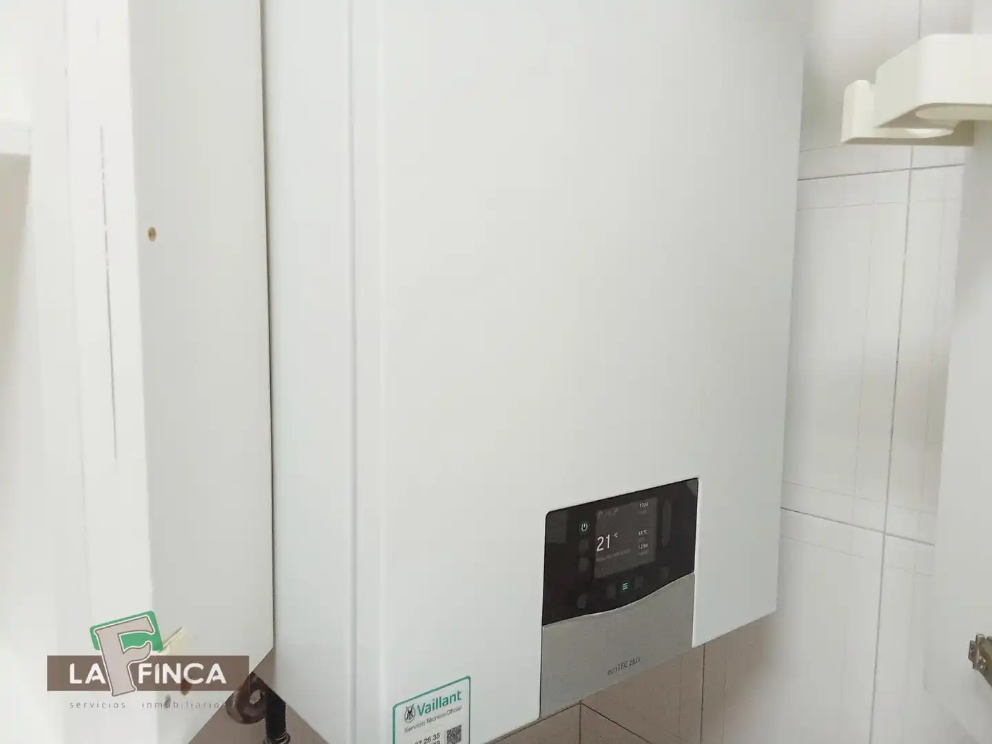 Garden of Flat for sale in Oviedo   with Heating, Parquet flooring and Furnished