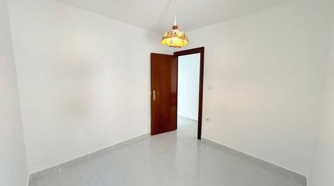 Photo 3 of Planta baja for sale in De Tarazona, Barrio de Delicias, Zaragoza