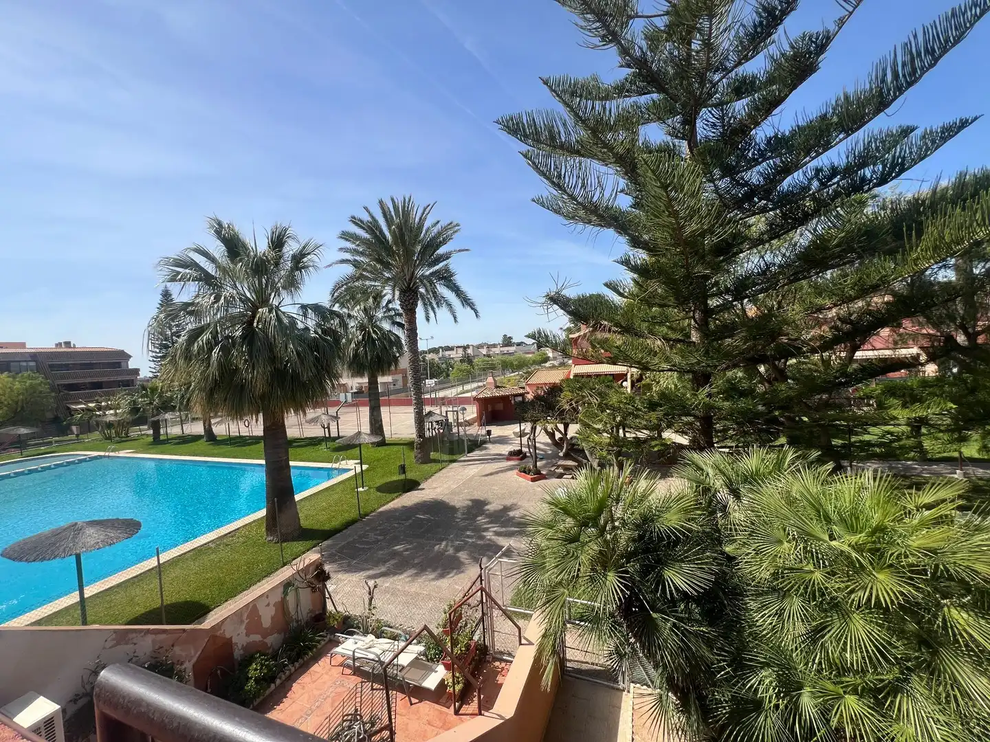 Piscina de Casa o xalet en venda en Sant Joan d'Alacant amb Aire condicionat, Calefacció i Jardí privat