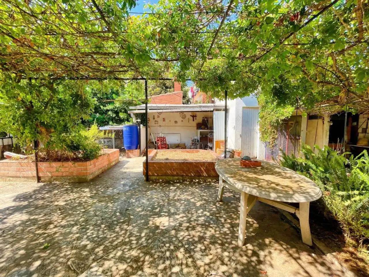 Terrassa de Casa o xalet en venda en Cerdanyola del Vallès amb Calefacció, Jardí privat i Terrassa