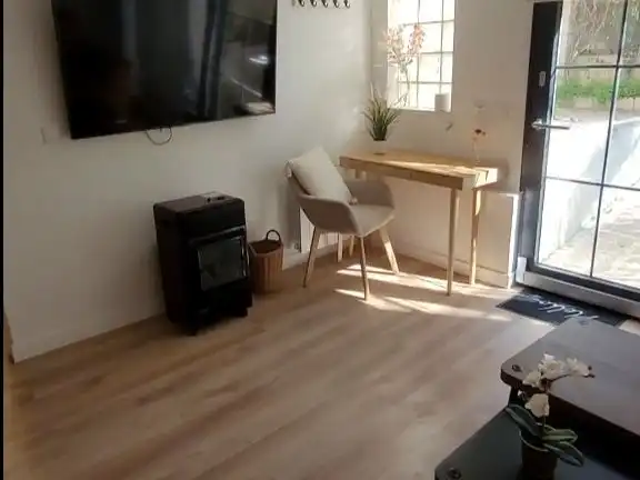 Sala de estar de Casa o chalet de alquiler en Cáceres con Calefacción, Parquet y Terraza