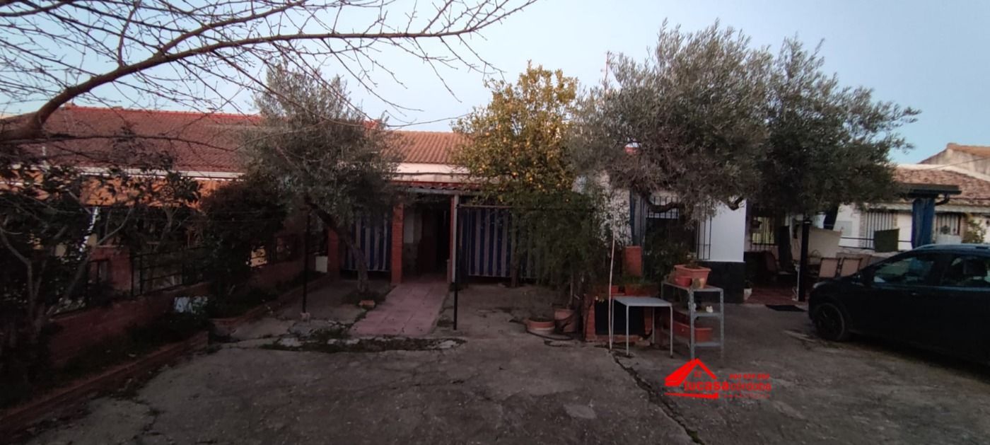 Vista exterior de Casa o xalet en venda en Obejo amb Traster