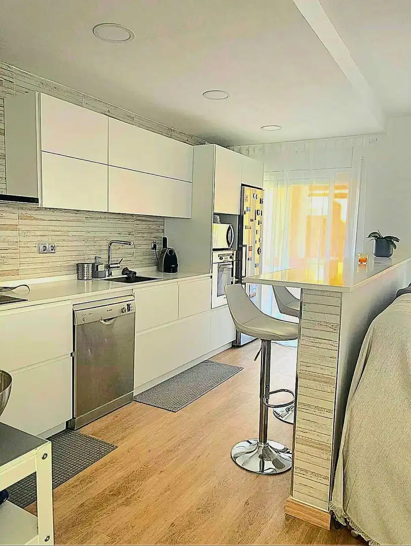 Cocina de Casa o chalet en venta en Calafell con Aire acondicionado, Calefacción y Jardín privado