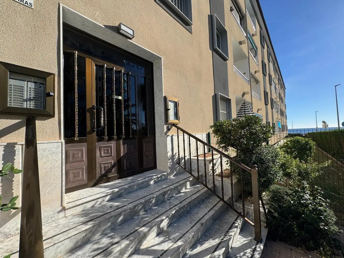 Apartament amb terrassa en venda a Avenida DE LAS OLAS, imagen 70