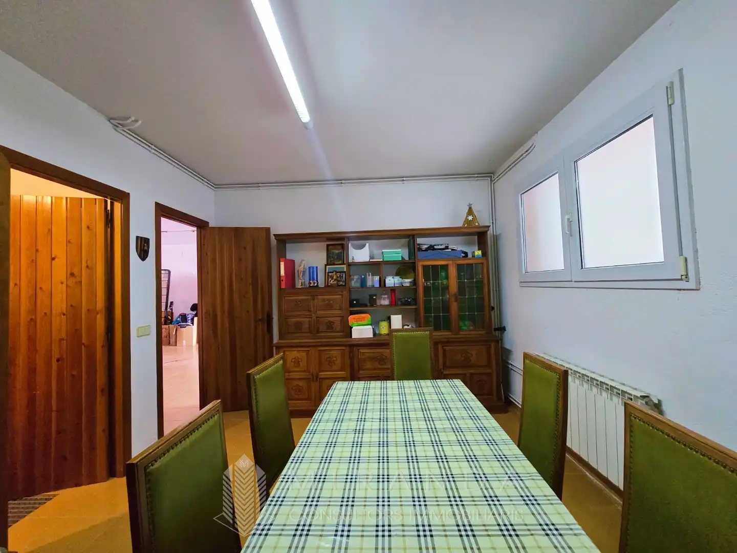 Menjador de Casa o xalet en venda en Canovelles amb Calefacció, Jardí privat i Terrassa