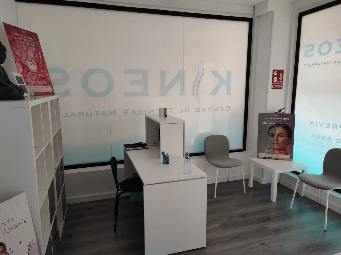 Commercial properties for sale in Alcalá de Henares  with Air Conditioner