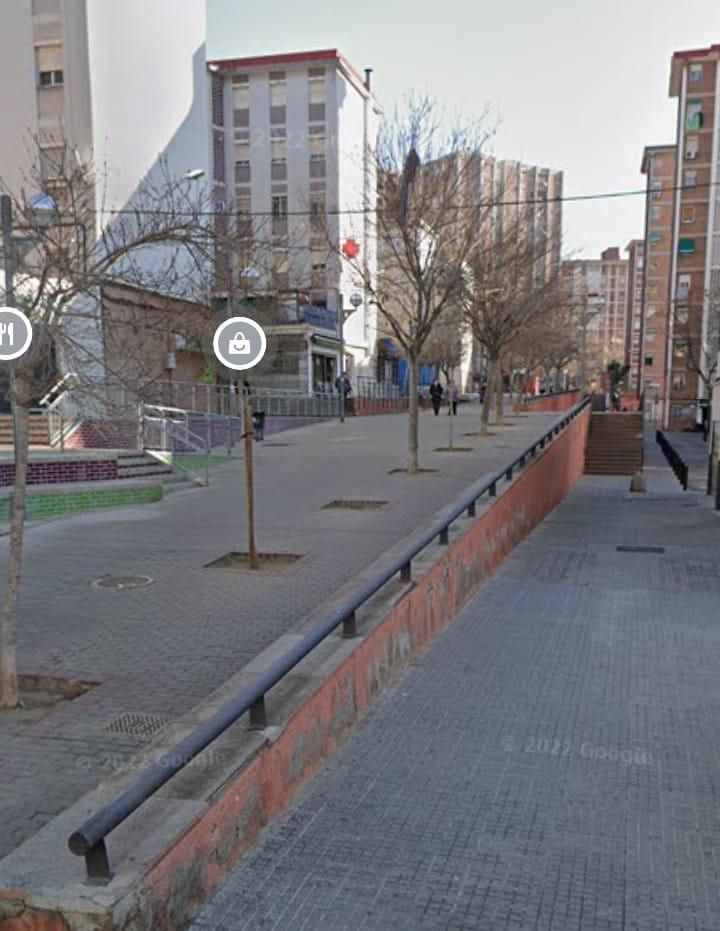 Exterior view of Planta baja for sale in Cornellà de Llobregat