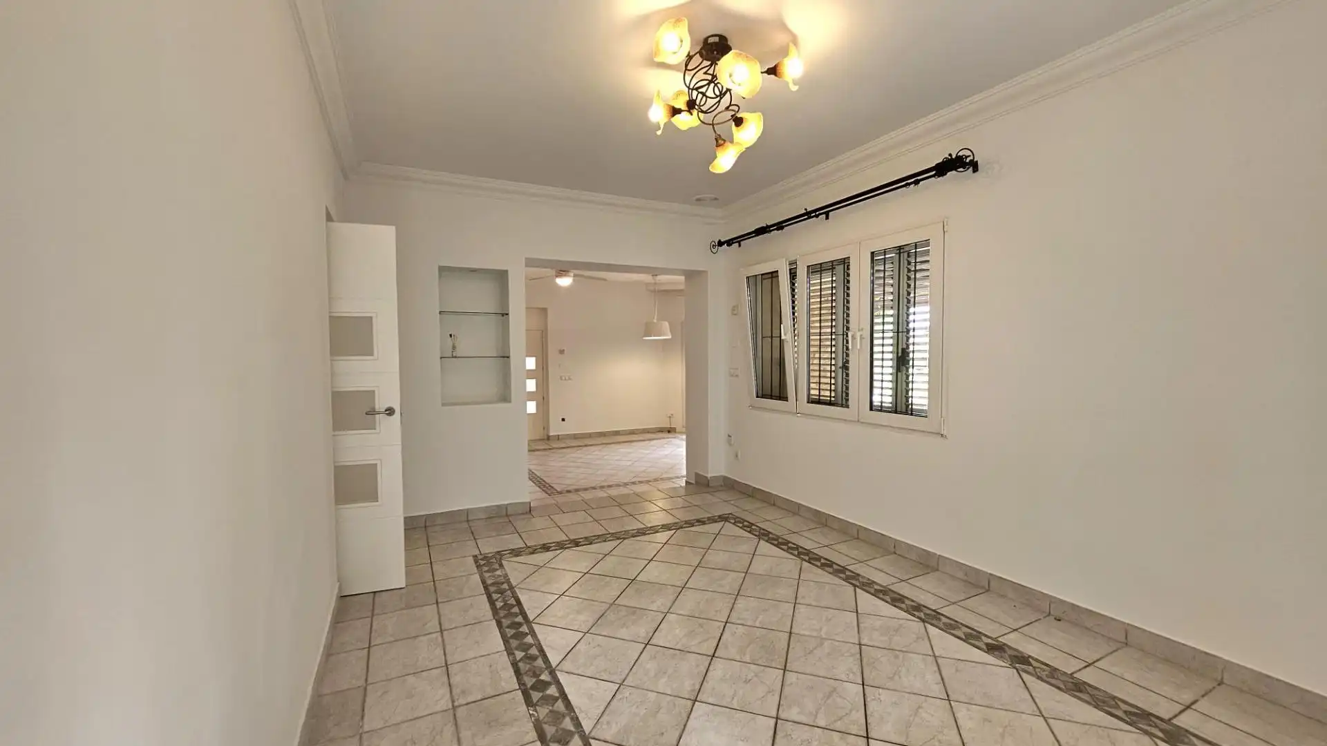 Villa con terrazza in vendita a Garbinet - Vistahermosa, imagen 17