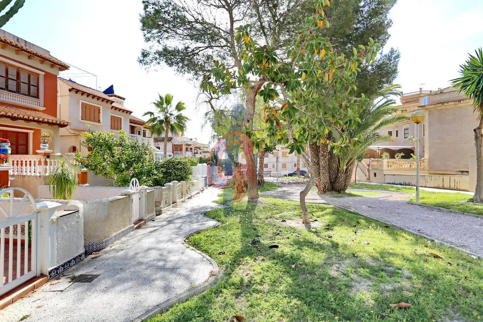 Garden of Detached homes for sale in Guardamar del Segura  with Air Conditioner, Heating and Terrace