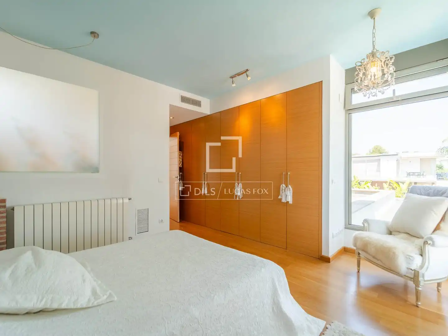 Dormitori de Casa o xalet en venda en Bétera amb Aire condicionat, Jardí privat i Terrassa