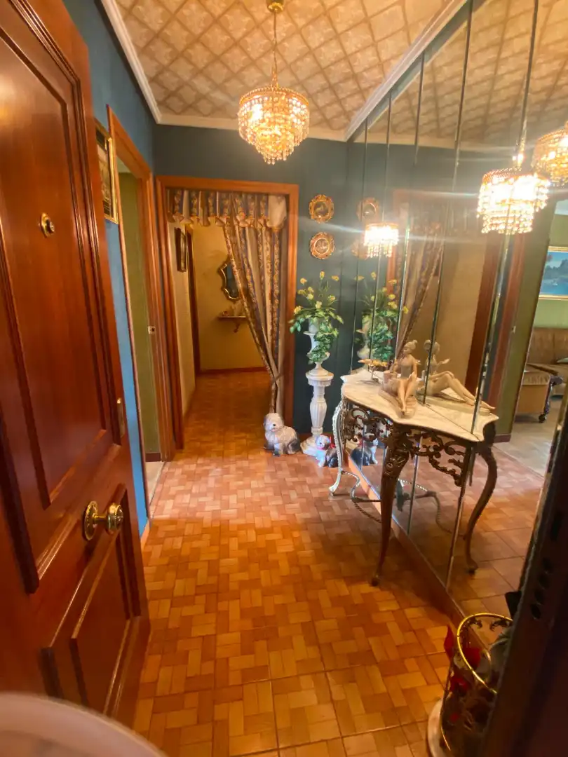 Appartamento con terrazza in vendita a Calle Gaspar Arroyo, imagen 3