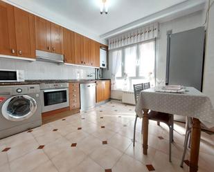 Kitchen of Flat to rent in Gijón 