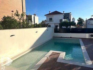 Casa amb piscina en venda a Geminis