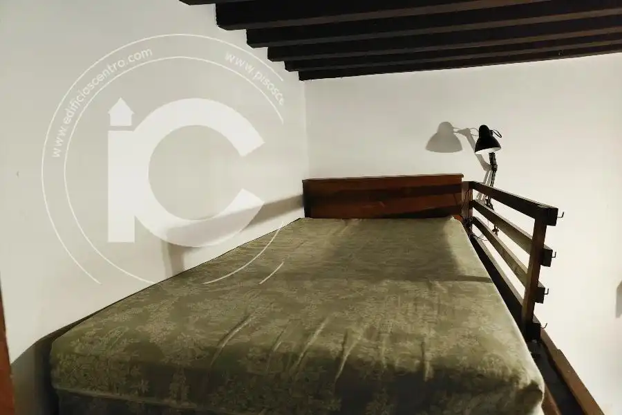 Habitación de Estudio de alquiler en Granada con Aire acondicionado