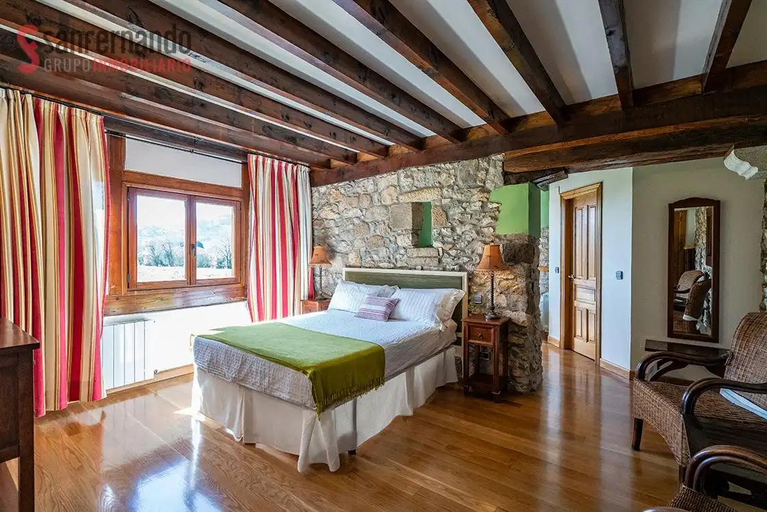 Habitación de Finca rústica en venta en Val de San Vicente  con Calefacción