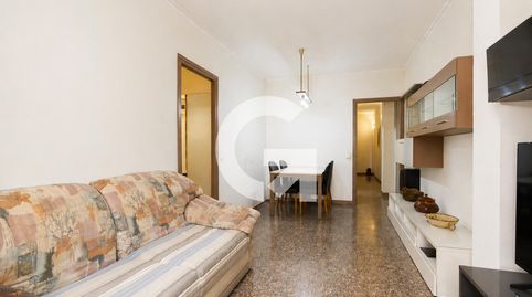 Foto 4 de Piso en venta en Av Manuel Girona, Castell - Poble Vell, Castelldefels