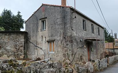 Vista exterior de Casa o xalet en venda en Oza dos Ríos amb Jardí privat i Traster