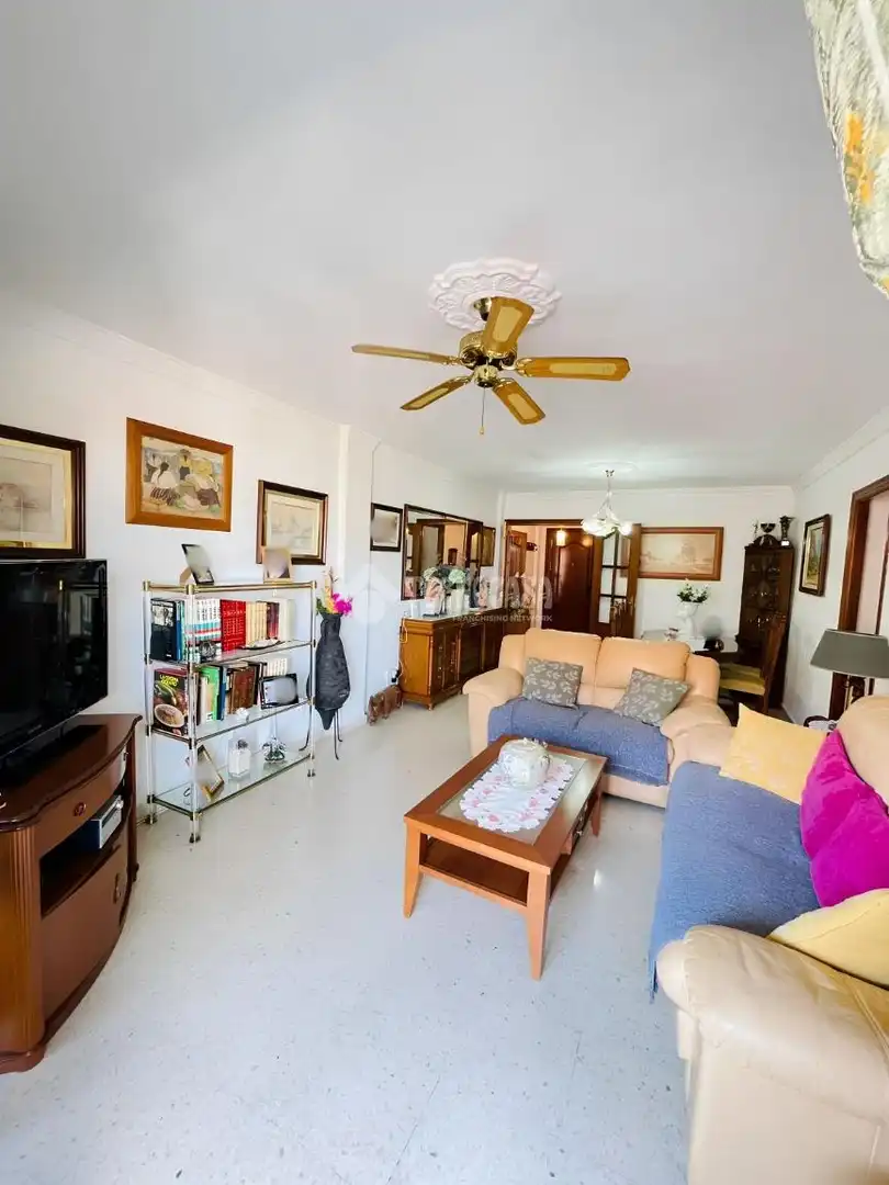Sala de estar de Piso en venta en Fuengirola con Terraza