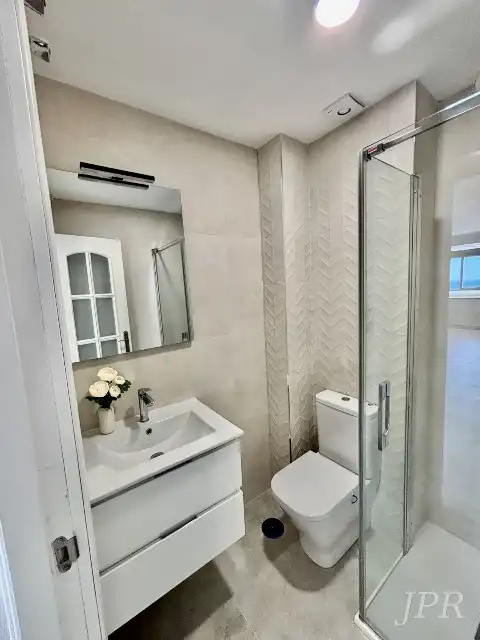 Piso con piscina en venta en Plaza de la Nogalera 6, imagen 13