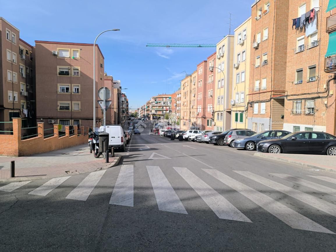 Piso en venta en Pueblo Nuevo, Ciudad Lineal