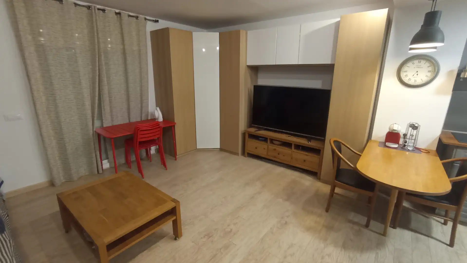Wohnzimmer von Wohnung zum Verkauf in Empuriabrava mit Klimaanlage, Heizung und Möbliert