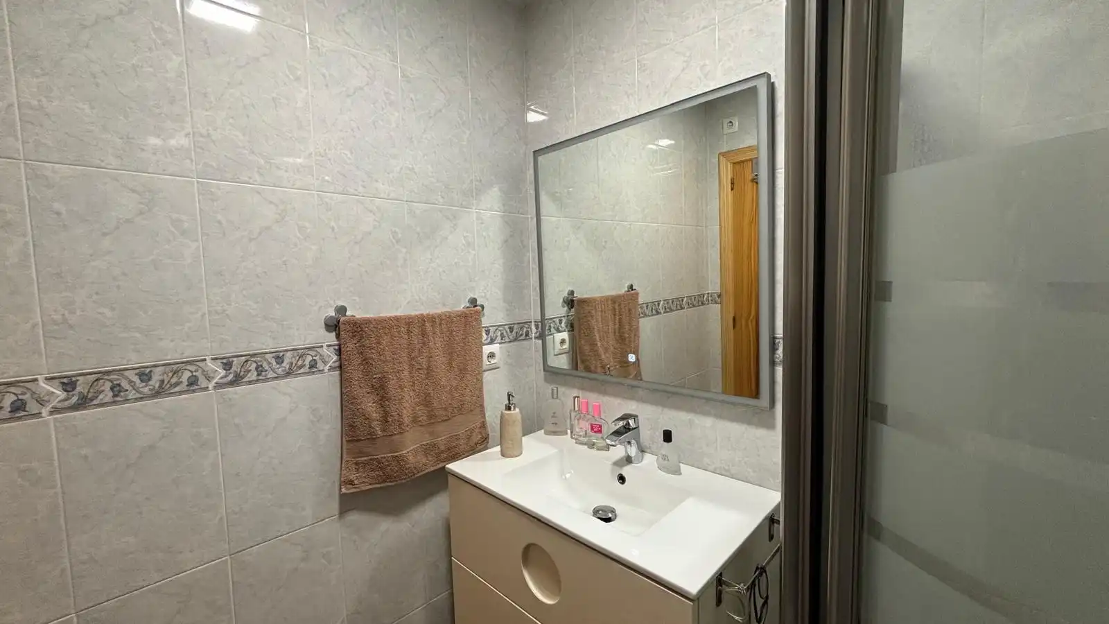 Baño de Casa adosada en venta en Cartagena con Aire acondicionado, Calefacción y Jardín privado