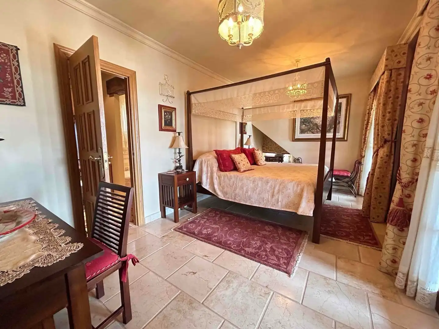 Habitación de Casa o chalet en venta en Cuevas del Almanzora con Aire acondicionado, Calefacción y Jardín privado