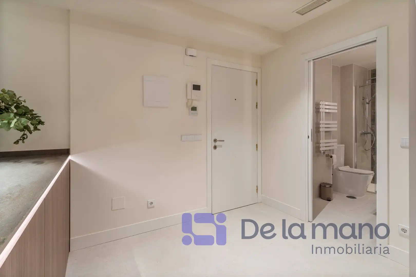 Apartments for rent in Madrid  with Air Conditioner, Heating and Furnished