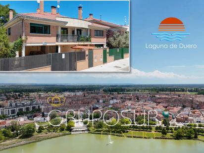 Außenansicht von Einfamilien-Reihenhaus zum verkauf in Laguna de Duero mit Terrasse und Balkon