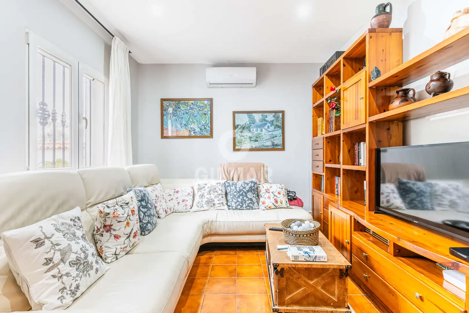 Living room of Detached homes for sale in Madrid  with Heating, Private garden and Swimming Pool