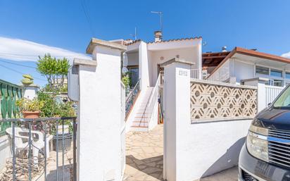 Exterior view of Single-family semi-detached for sale in Empuriabrava  with Terrace