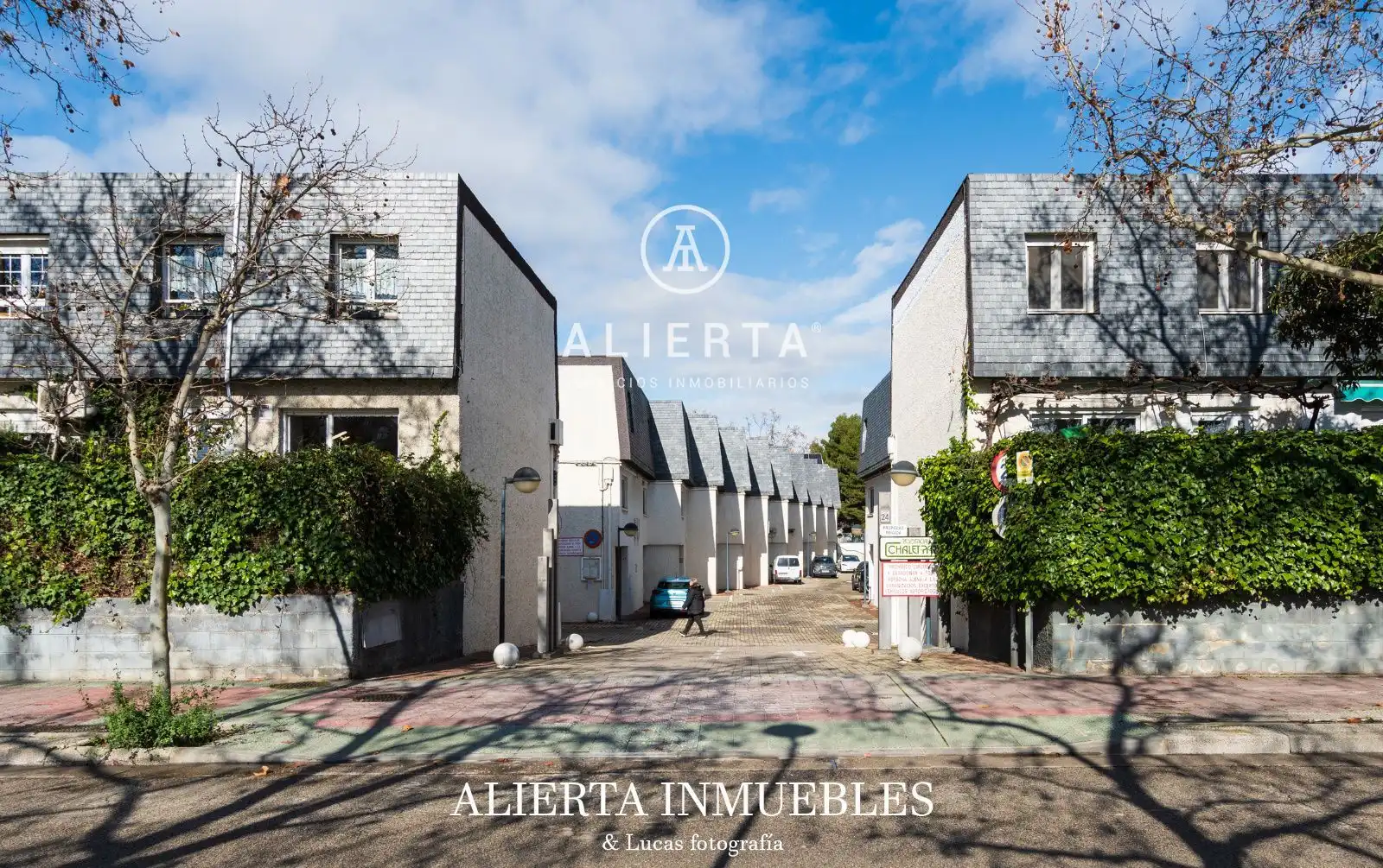 Vista exterior de Casa o chalet en venta en Zaragoza con Calefacción y Trastero