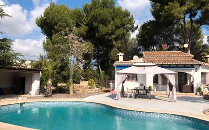 Jardí de Casa o xalet en venda en Moraira amb Aire condicionat i Terrassa