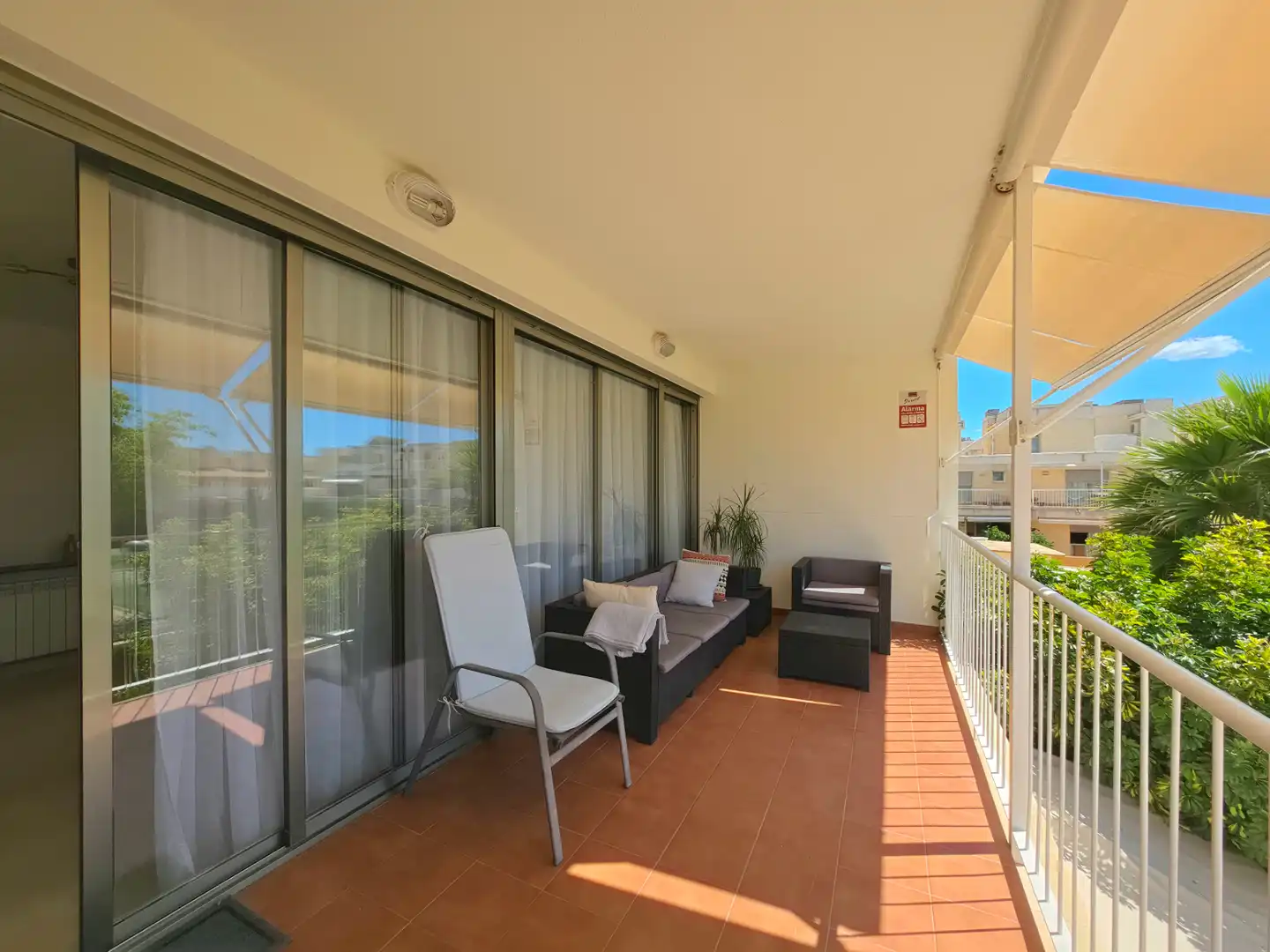 Piso con piscina en venta en Avenida Conrado Albaladejo 35, imagen 3