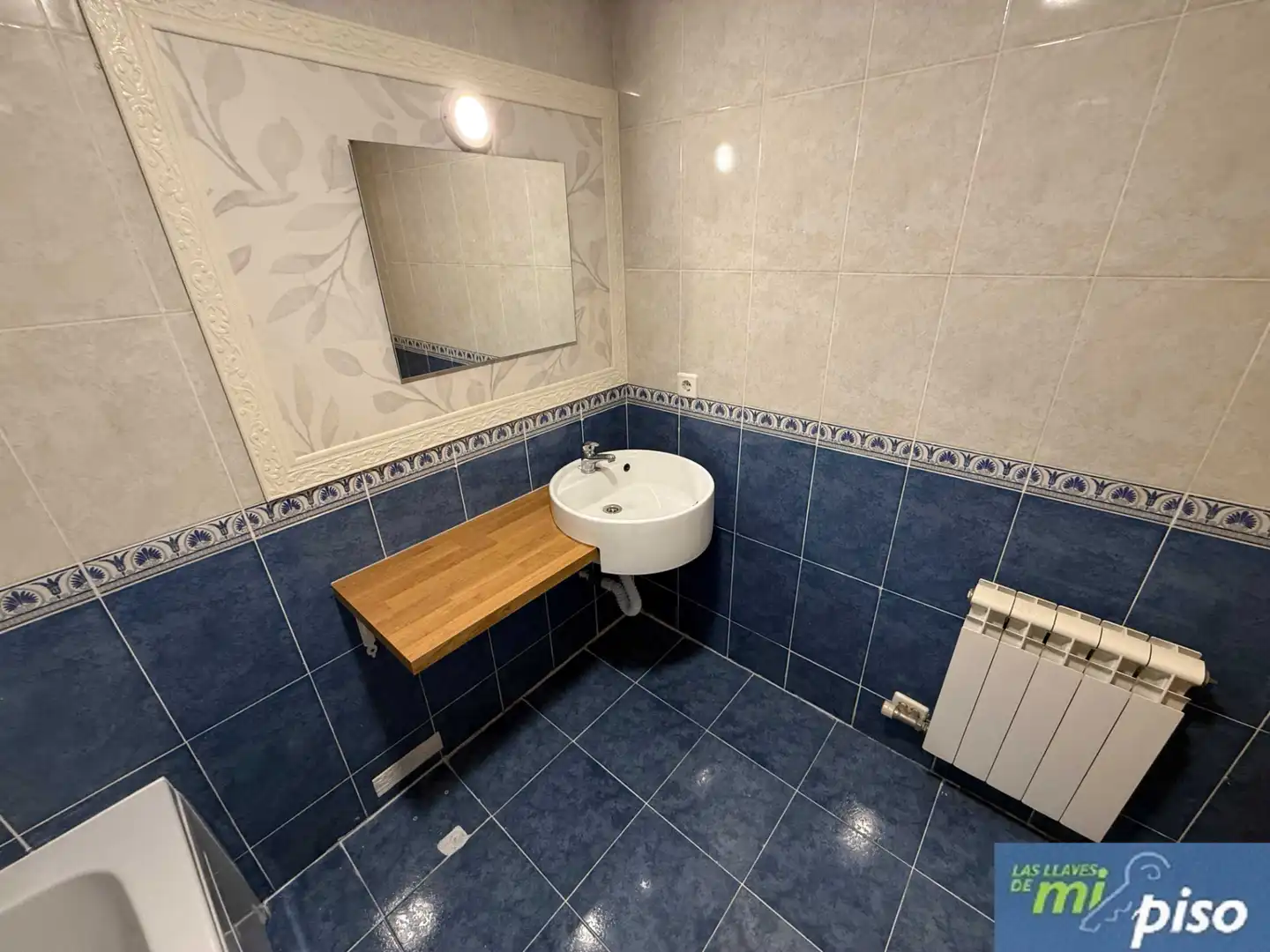 Baño de Piso en venta en Villanubla con Calefacción, Parquet y Horno