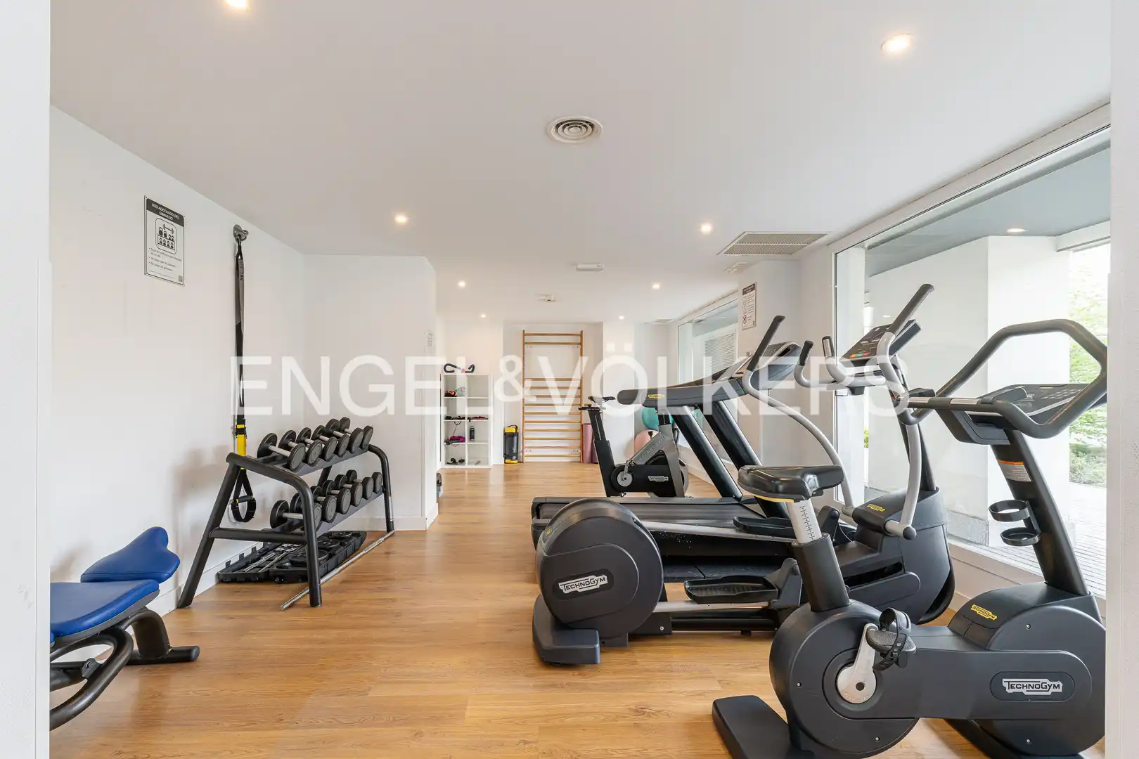 Duplexes for sale in Madrid  with Air Conditioner, Heating and Private garden