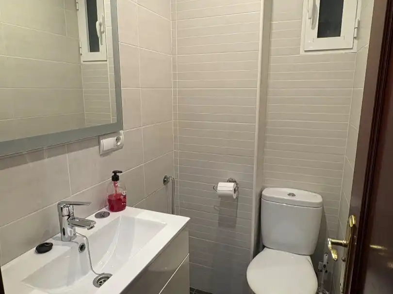 Wohnung zur Miete in Carrer Pintor José Mongrell, 7, L'Illa Perduda