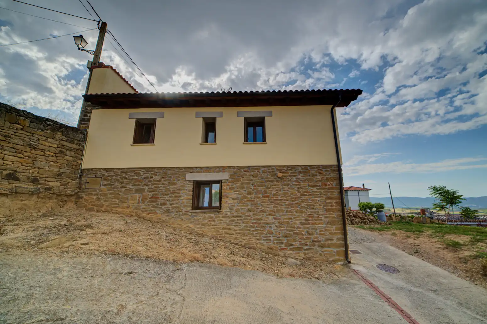 Vista exterior de Casa o chalet en venta en Sada (Navarra) con Calefacción