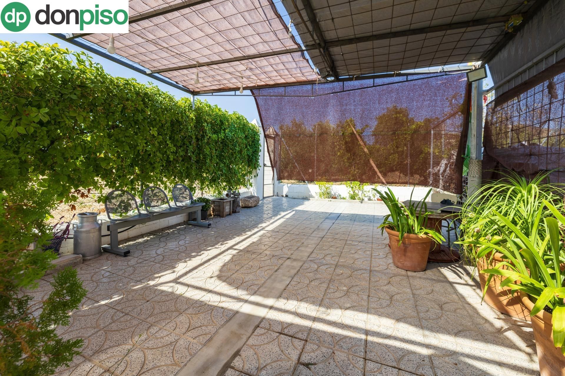 Terraza de Casa o chalet en venta en Darro con Aire acondicionado, Calefacción y Jardín privado