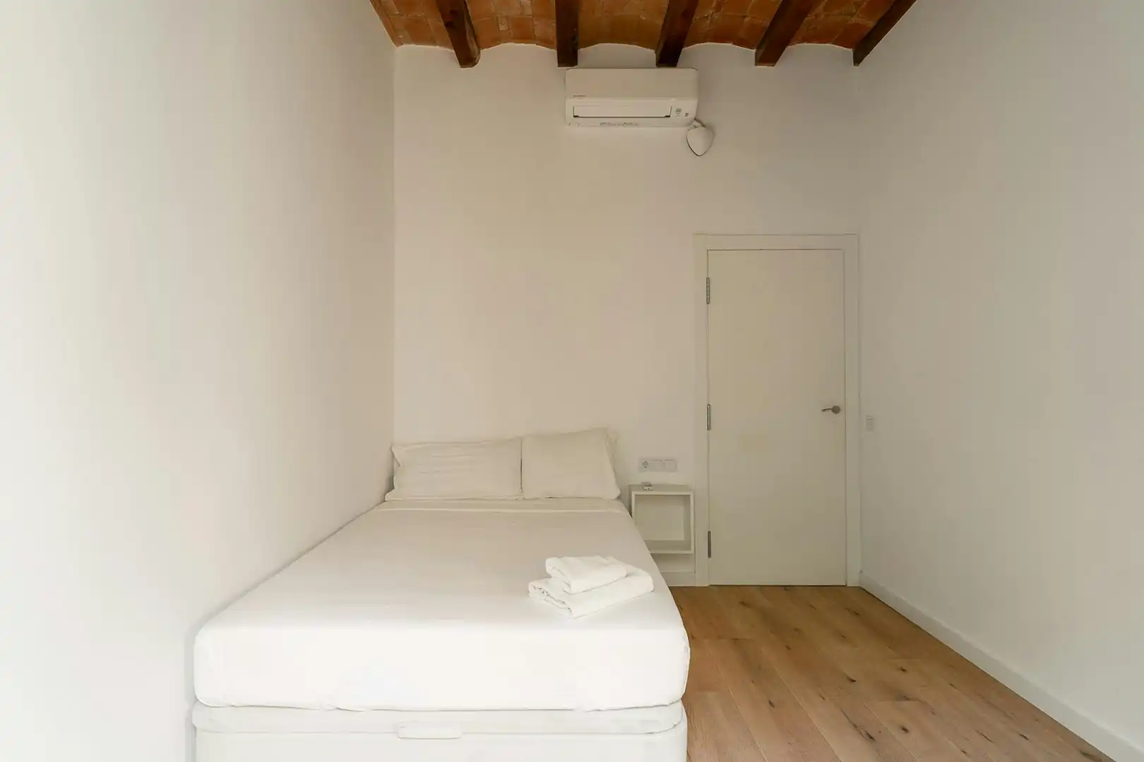 Wohnung zur Miete in N/A, Vila de Gràcia