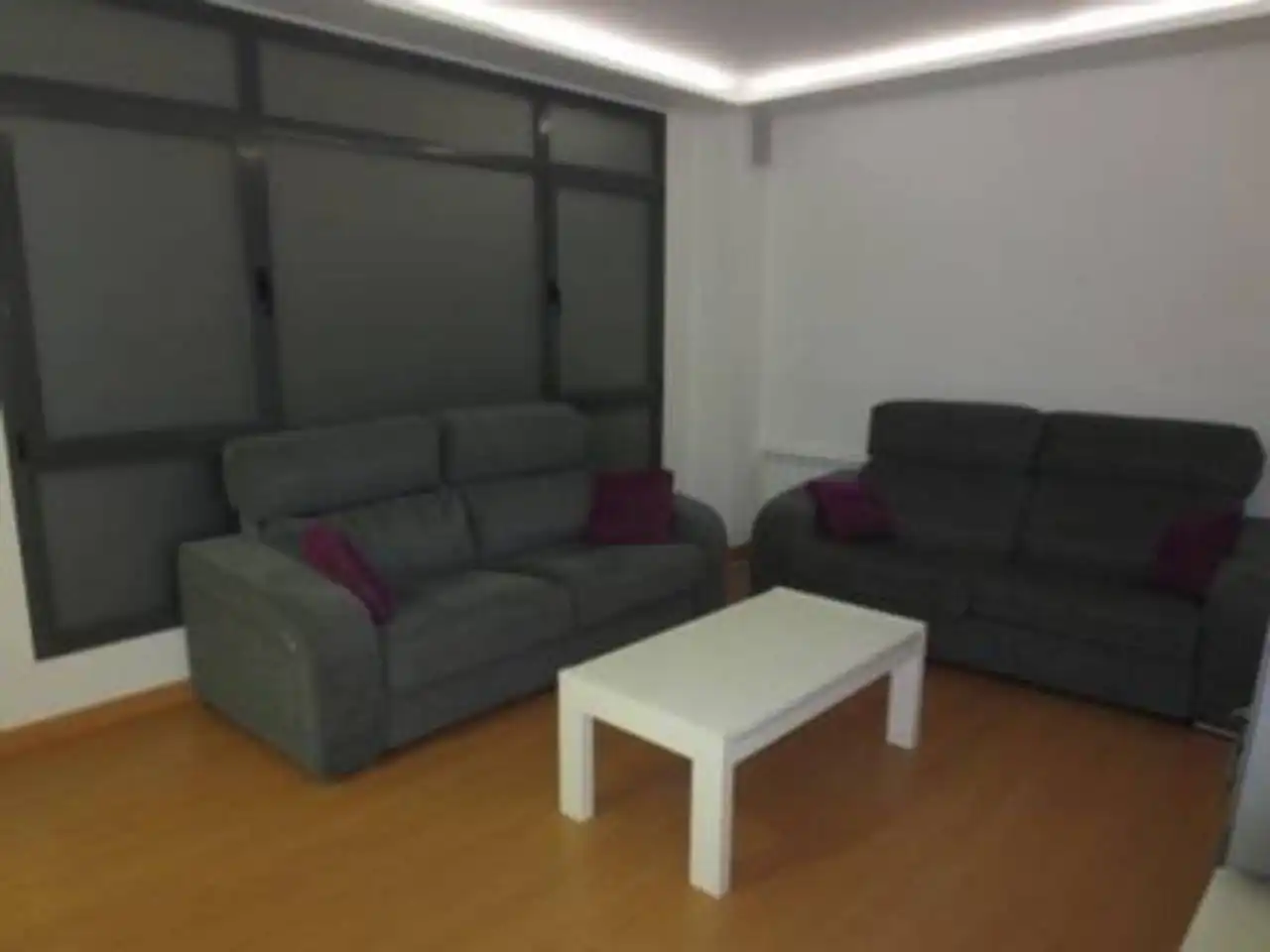 Sala d'estar de Edifici en venda en Burgos
