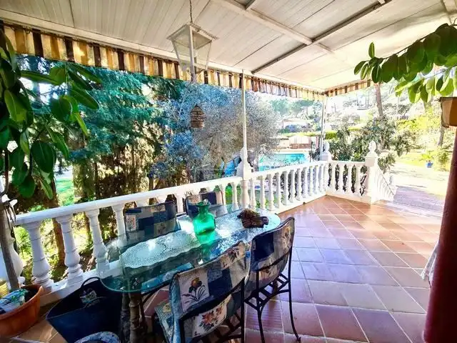 Casa rustica con piscina in vendita a Periurbano Oeste - Sierra, imagen 2