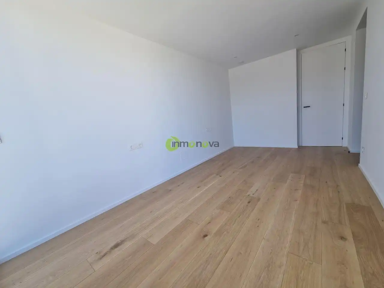 Habitación de Casa adosada en venta en Nigrán con Calefacción, Jardín privado y Terraza