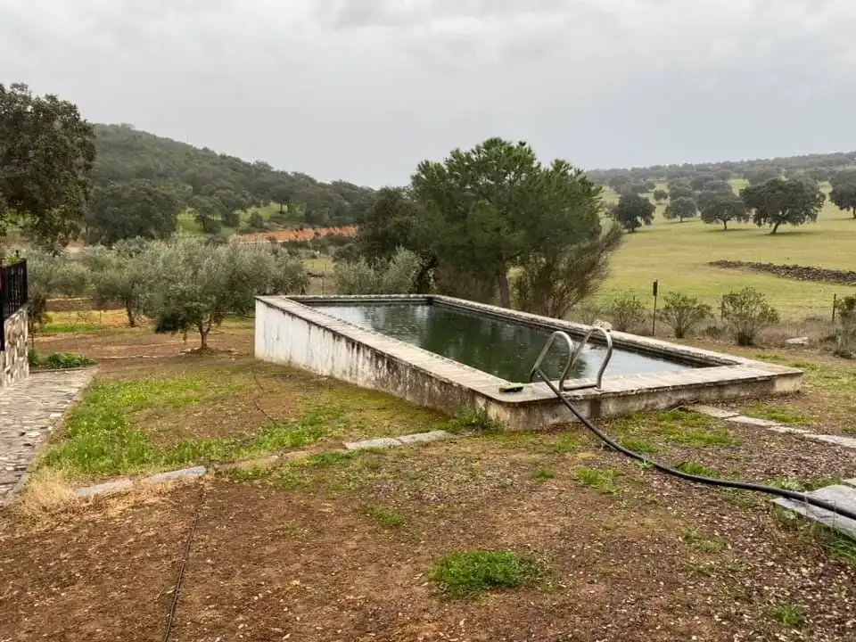 Piscina de Casa o xalet en venda en La Granjuela amb Calefacció, Jardí privat i Traster