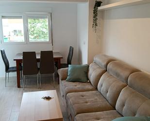 Living room of Flat to rent in  Granada Capital  with Terrace and Furnished